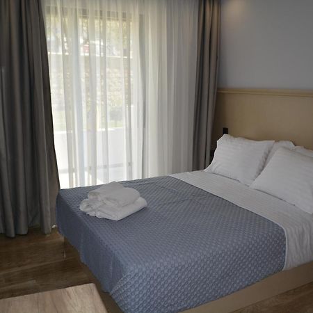 Aianteion Bay Luxury Hotel & Suites Aiandion Phòng bức ảnh