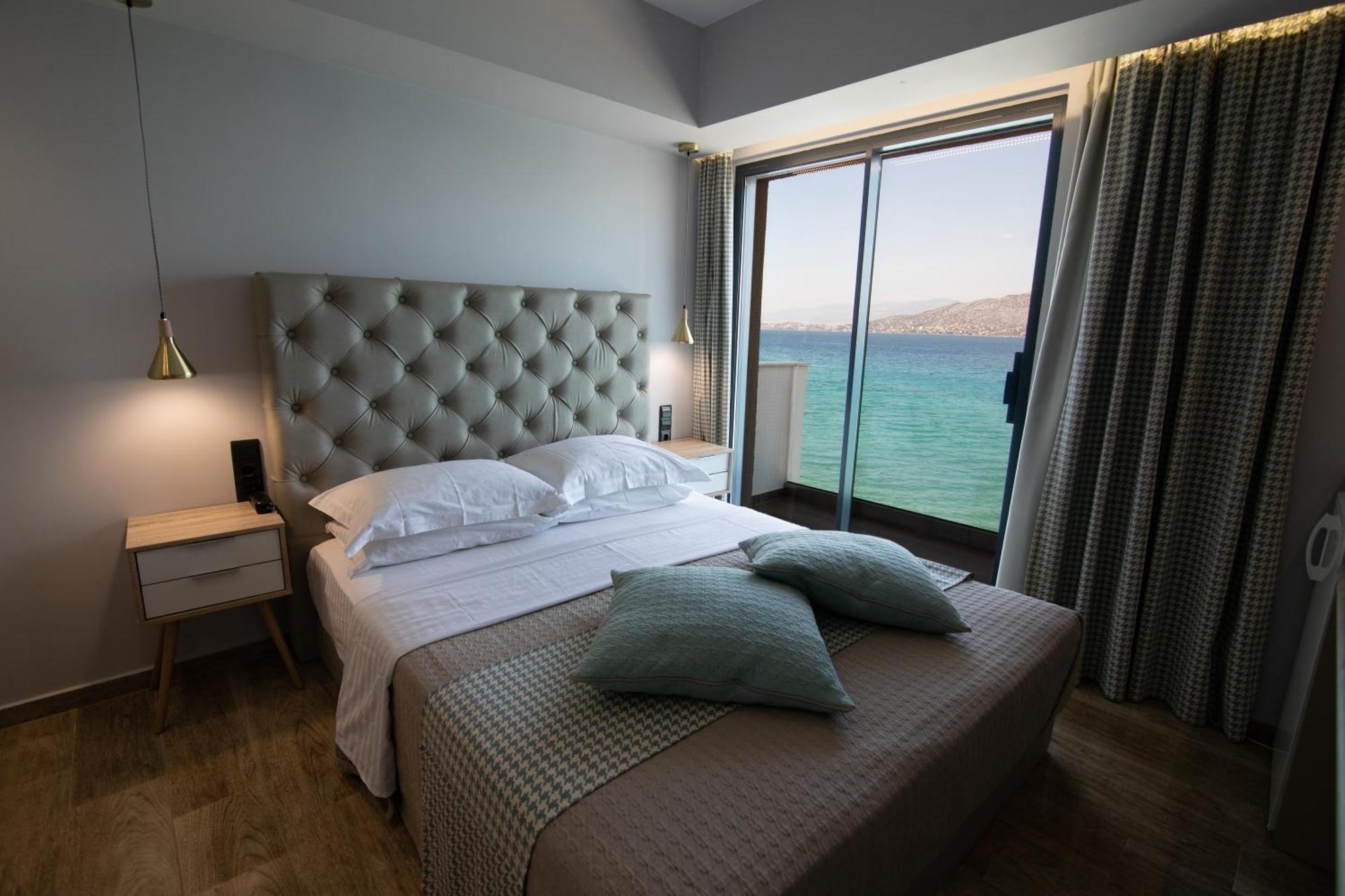 Aianteion Bay Luxury Hotel & Suites Aiandion Phòng bức ảnh