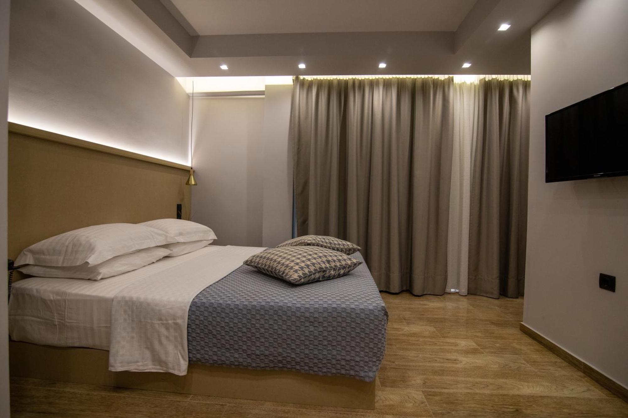Aianteion Bay Luxury Hotel & Suites Aiandion Phòng bức ảnh