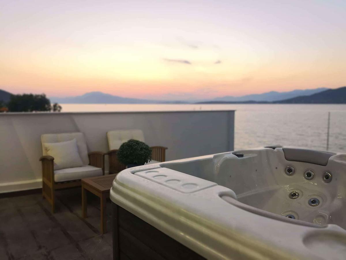Aianteion Bay Luxury Hotel & Suites Aiandion Ngoại thất bức ảnh